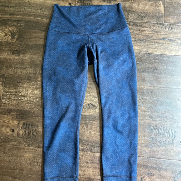 lululemon athletica Pants - Lululemon Athletica Wunder Under Leggings Blue Size 6